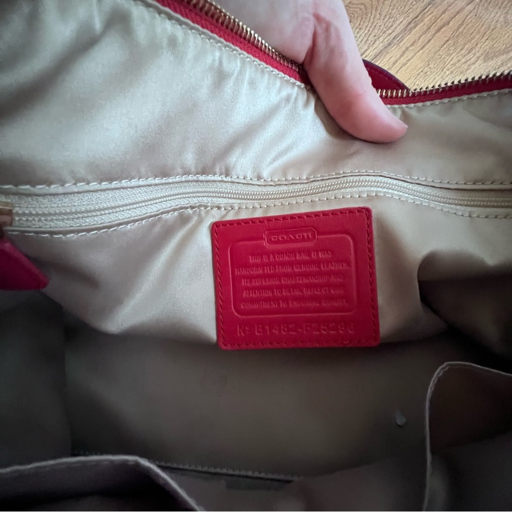 Coach Red Handbag - Picture 5 of 7
